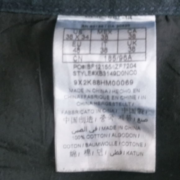 Guess Regular Straight Crescent fit Jeans - Picture 7 of 8